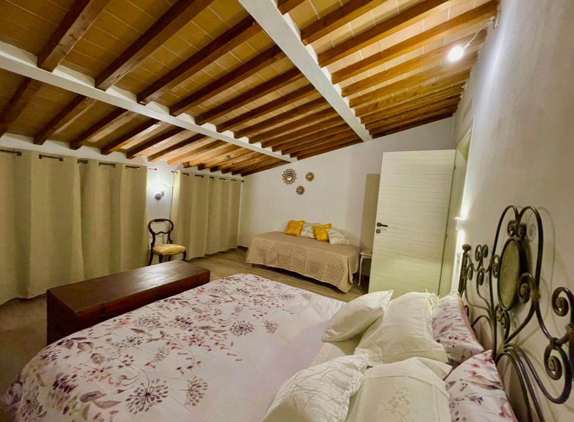 Agriturismo La Corte Del Sole Siena Kültér fotó