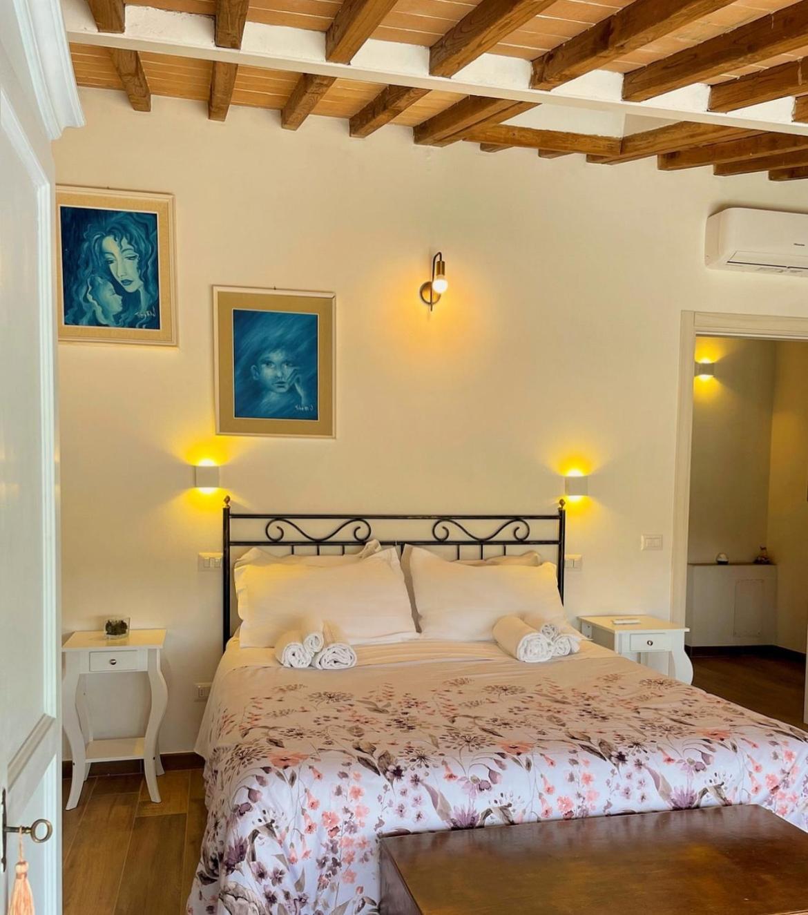 Agriturismo La Corte Del Sole Siena Kültér fotó