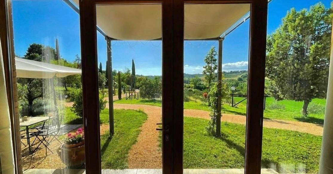 Agriturismo La Corte Del Sole Siena Kültér fotó