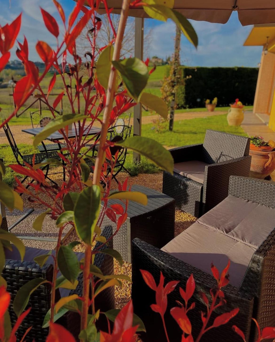 Agriturismo La Corte Del Sole Siena Kültér fotó