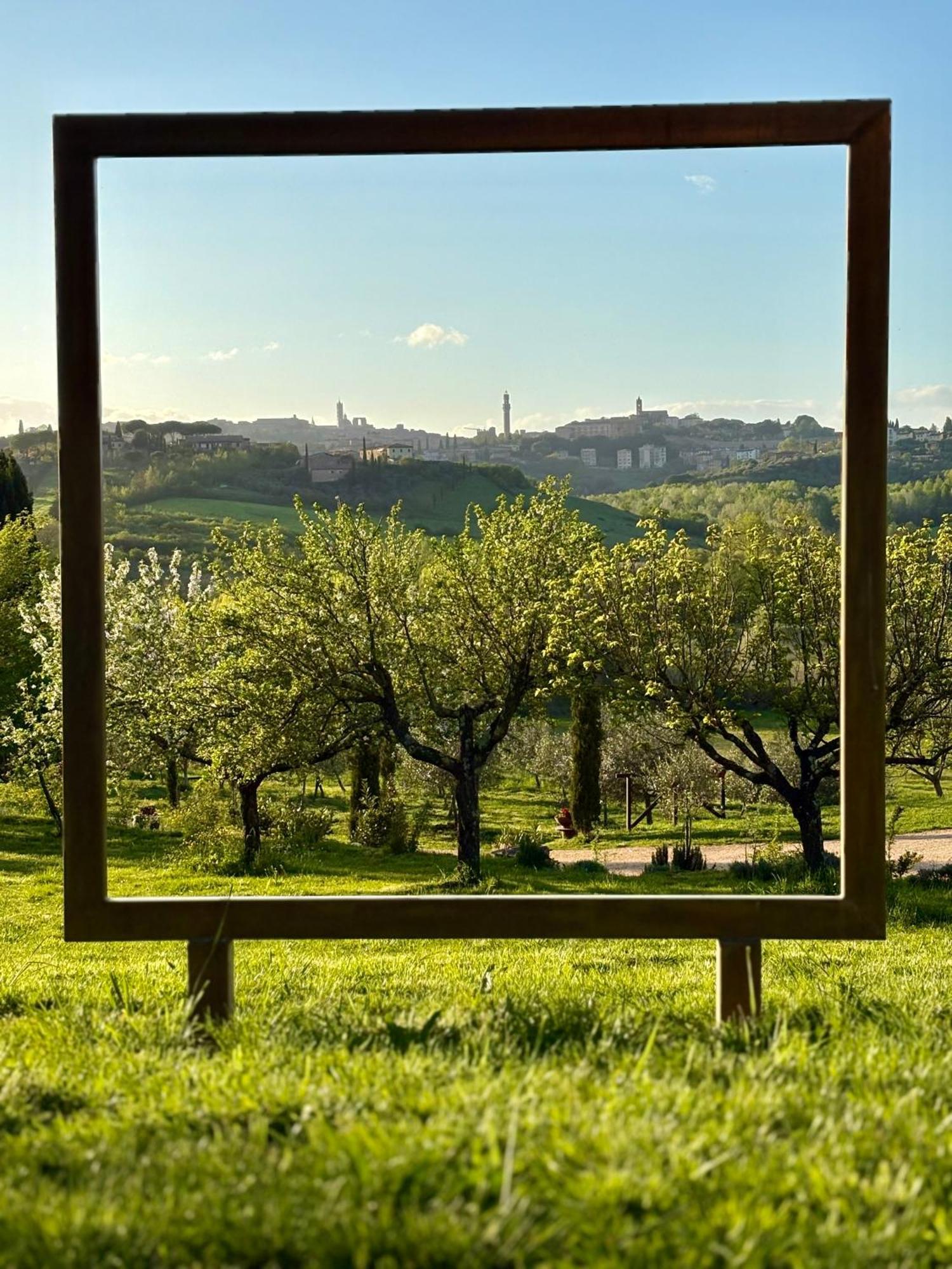 Agriturismo La Corte Del Sole Siena Kültér fotó
